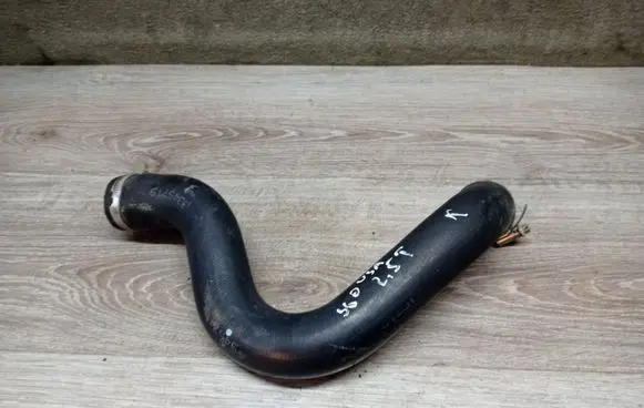 Volvo S60 Engine coolant pipe/hose 3345719