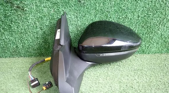 Peugeot 2008 II Front door electric wing mirror 