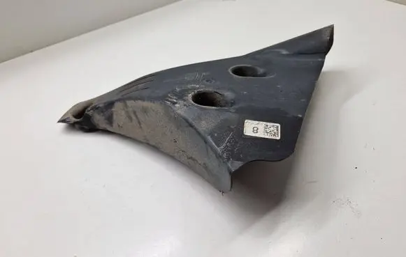 BMW 2 Active Tourer U06 Rear underbody cover/under tray 6897719