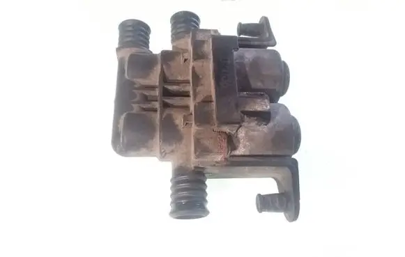 Coolant heater control valve