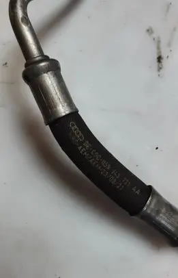 Audi Q7 4L Turbo turbocharger oiling pipe/hose 059145771