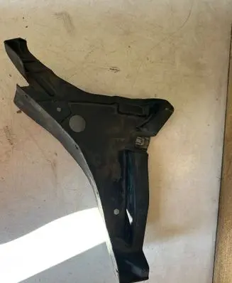 Mercedes-Benz C W205 Front wheel arch liner splash guards 1110501