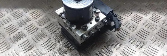 Volkswagen Caddy ABS Pump 1K0907379BM 1K0614517ED