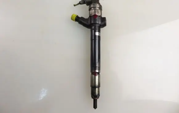 Ford Transit Fuel injector 6C1Q9K546AC