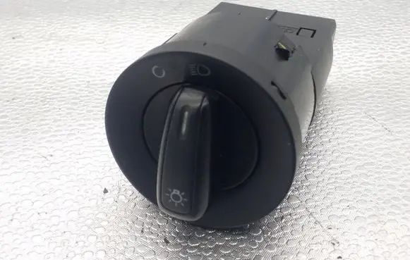 Volkswagen Jetta VI Light switch 5C6941531E