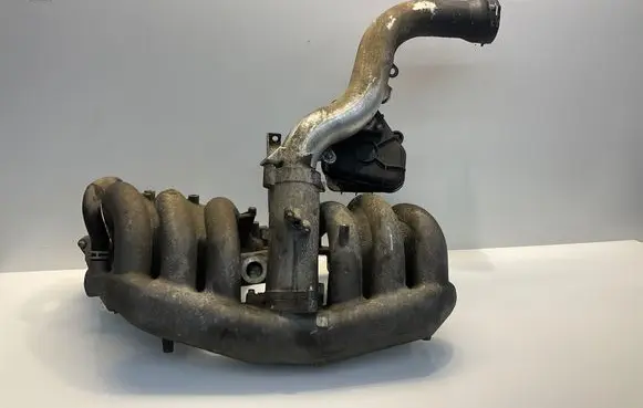 Mercedes-Benz E W211 Intake manifold