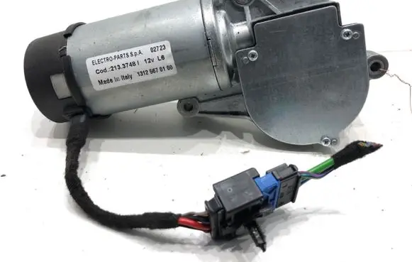 Fiat 500 Sunroof motor/actuator 13125670100
