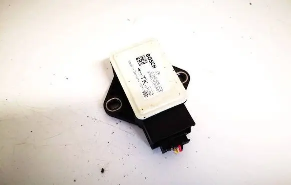 Honda CR-V ESP acceleration yaw rate sensor 0265005683 39960-stk-a01
