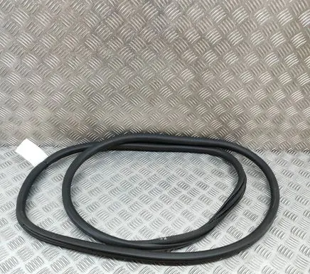 Citroen C5 Aircross Rubber seal rear door 9816902580