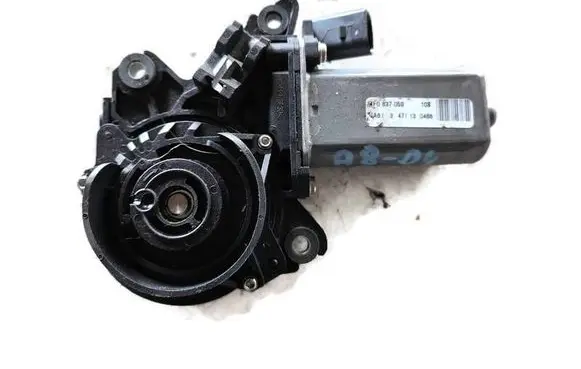 Audi A8 S8 D4 4H Front door soft close latching motor 4F0837059 347130466