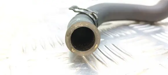 Mercedes-Benz S W221 Engine coolant pipe/hose A2218322294