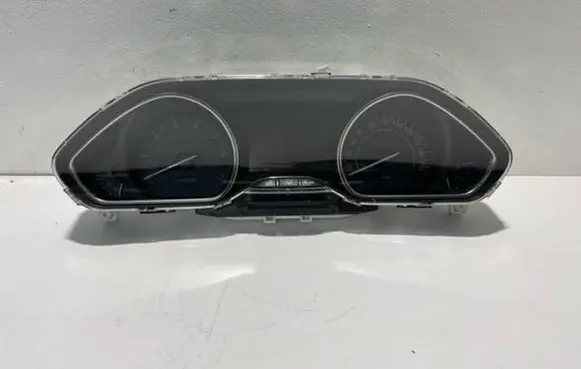 Peugeot 2008 I Speedometer (instrument cluster) E137SWL41100 9814696980 E137HWE4