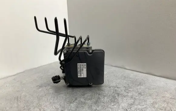 BMW 7 F01 F02 F03 F04 ABS Pump 6799050 6799048
