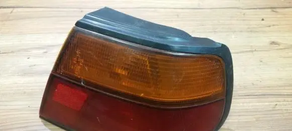 Nissan Almera Rear/tail lights