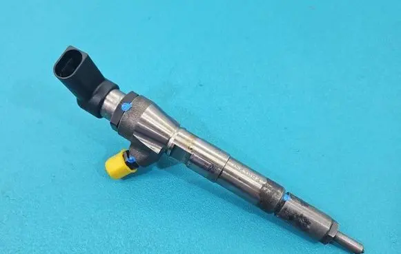 Renault Scenic III - Grand scenic III Fuel injector 8200903034 IMPRK1541883
