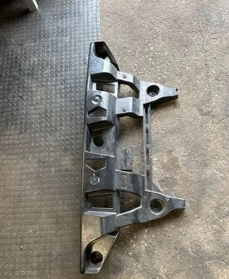 BMW X6 F16 Rear bumper mounting bracket 7349374
