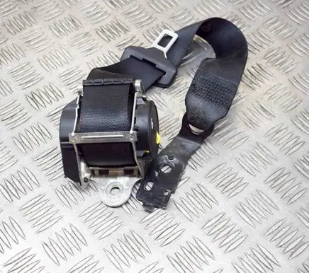 Middle seatbelt (rear)