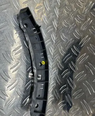 Citroen C4 III e-C4 Front bumper mounting bracket 9830712980 086583