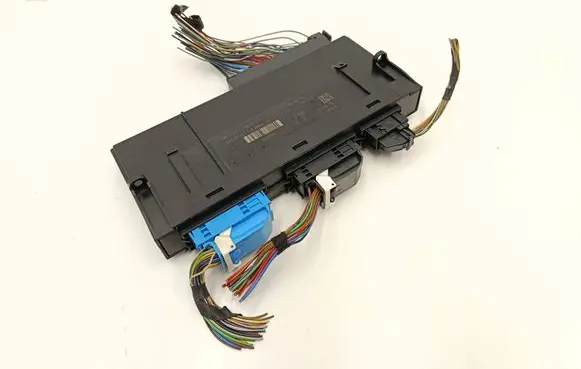 BMW 5 F10 F11 Comfort/convenience module 504D16F19 3076911512 936111802