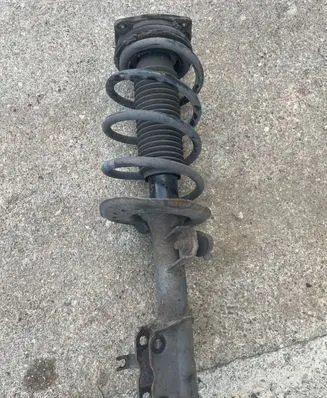 Nissan Qashqai Front shock absorber/damper