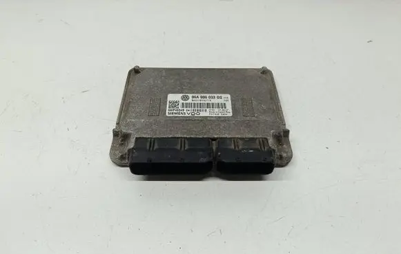 Volkswagen Golf V Engine control unit/module 06A906033GG 5WP40349