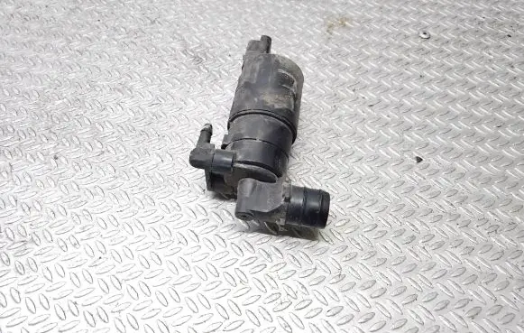 Windscreen/windshield washer pump