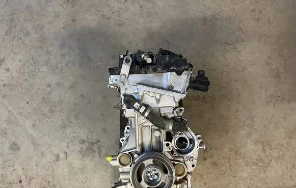 BMW X2 F39 Engine B46A20B 8632047