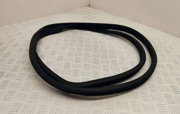 Mercedes-Benz ML W164 Rubber seal rear door