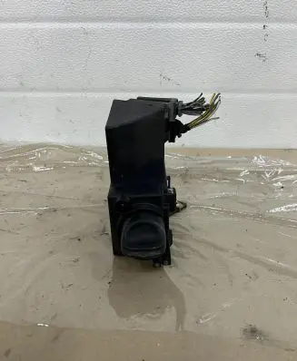 Mercedes-Benz E W210 Light switch 2105451104 F596