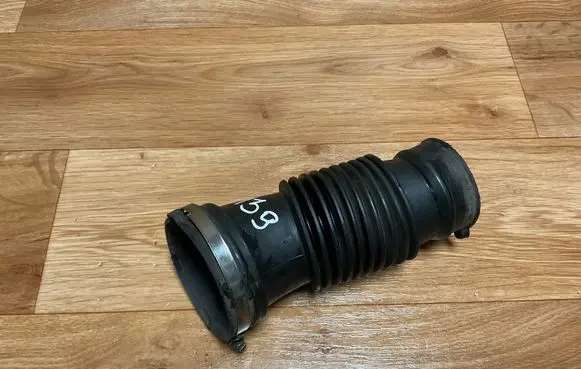 Peugeot Expert Air intake duct part 898321