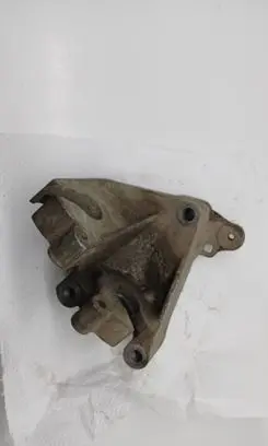 Honda Accord Gear shift cable bracket 