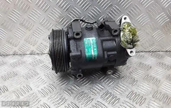 Ford C-MAX I Air conditioning (A/C) compressor (pump) 3m5h19d629gd