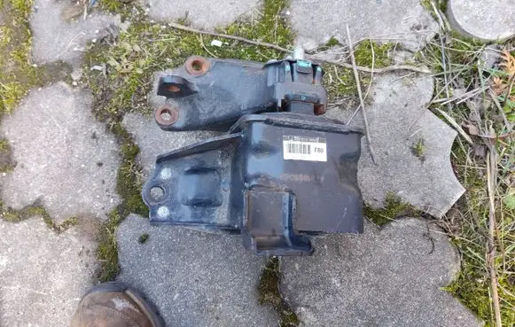 KIA Sportage Engine mount bracket 21830F1800