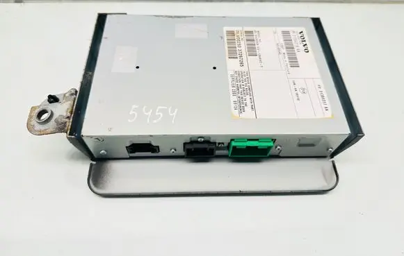 Volvo V70 Sound amplifier 31384317 37267265 31384316