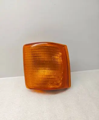 Audi 80 90 B3 Front indicator light 0209110101