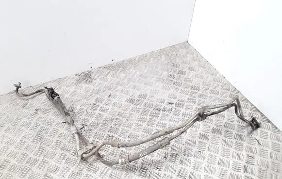 Power steering hose/pipe/line