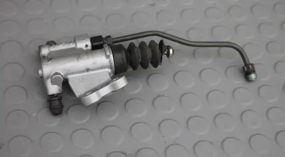 Honda HR-V Clutch slave cylinder WYSPRZEGLIKHRV2