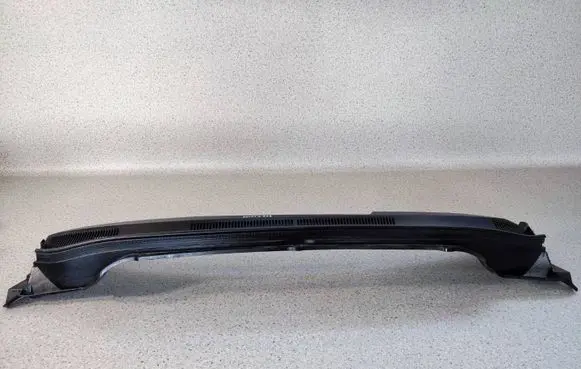 Suzuki Splash Wiper trim 72331-51K1