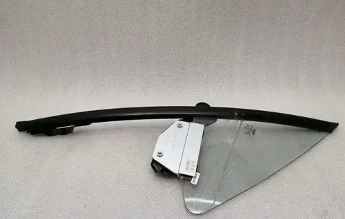 Bentley Continental Front door window/glass (coupe) 3W8845114C