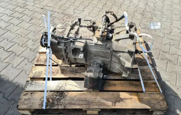 Iveco Daily 3rd gen Manual 6 speed gearbox 