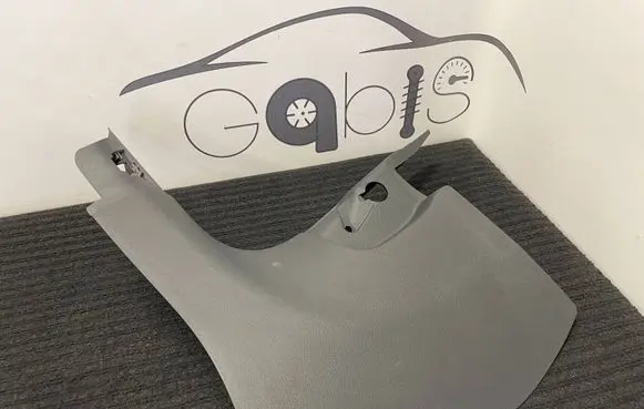 Audi A5 Front sill trim cover 8W6867271B