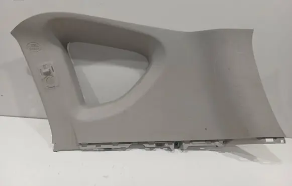 Toyota RAV 4 (XA40) (C) pillar trim 6247042130