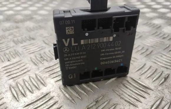 Mercedes-Benz E W212 Door control unit/module A2129004402