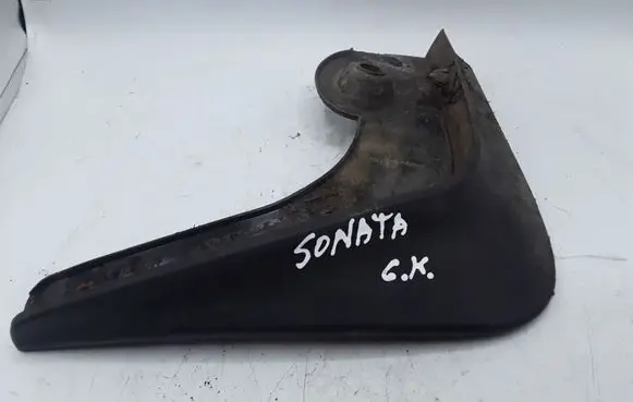 Hyundai Sonata Rear mudguard 868413K000