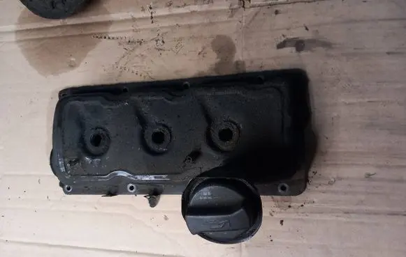 Audi A6 S6 C5 4B Rocker cam cover 