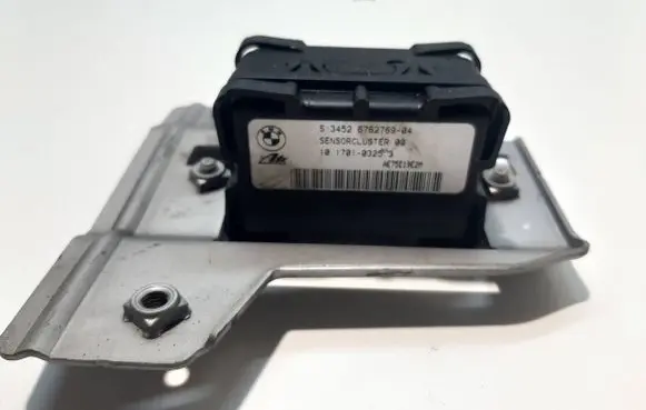BMW 3 E90 E91 ESP acceleration yaw rate sensor 6762769