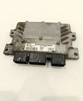 Ford Fiesta Engine control unit/module 8V2112A650SF S180047002