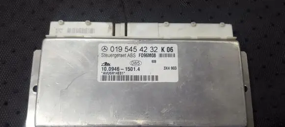 Mercedes-Benz C W202 ABS control unit/module 0195454232