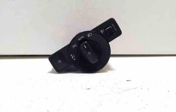 Mercedes-Benz Vito Viano W447 Light switch