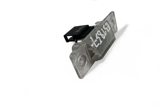 Trunk door license plate light bar